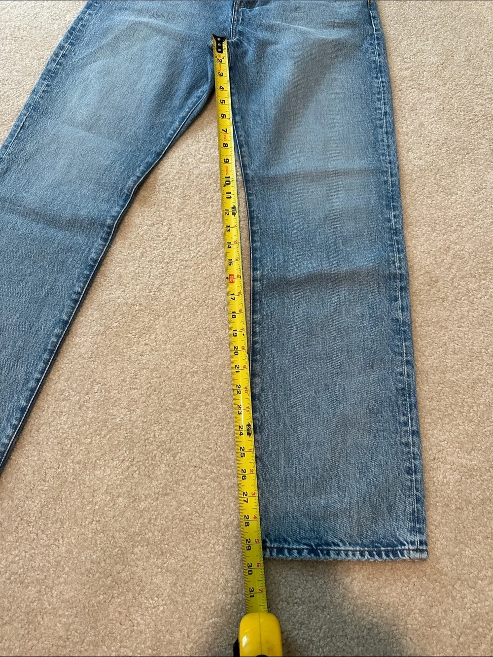 Madewell Straight-Leg Jeans in Light Blue Wash